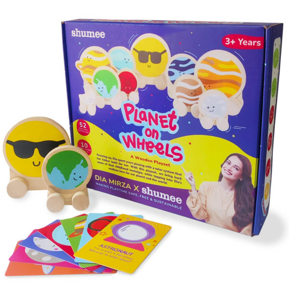 Planet on Wheels - Wooden Solar System Playset