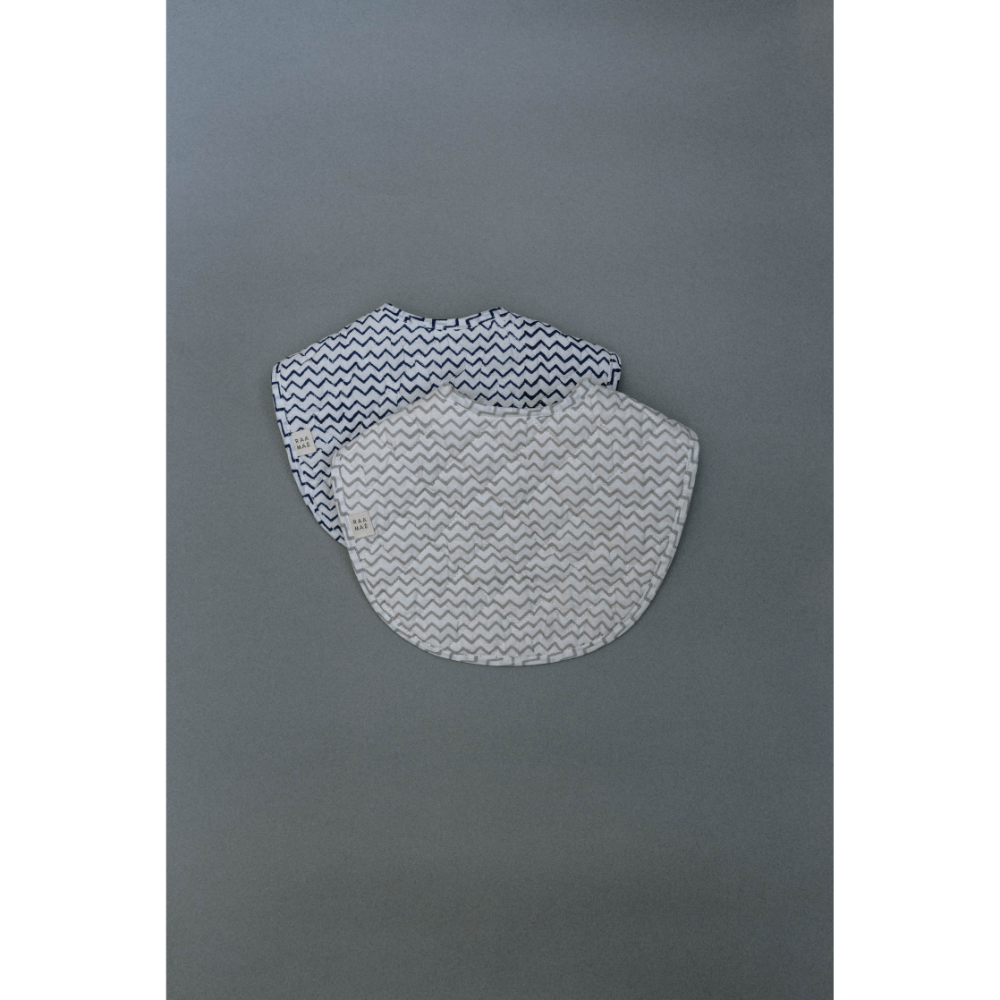 Raamae Chevron Bib (Set of 2)