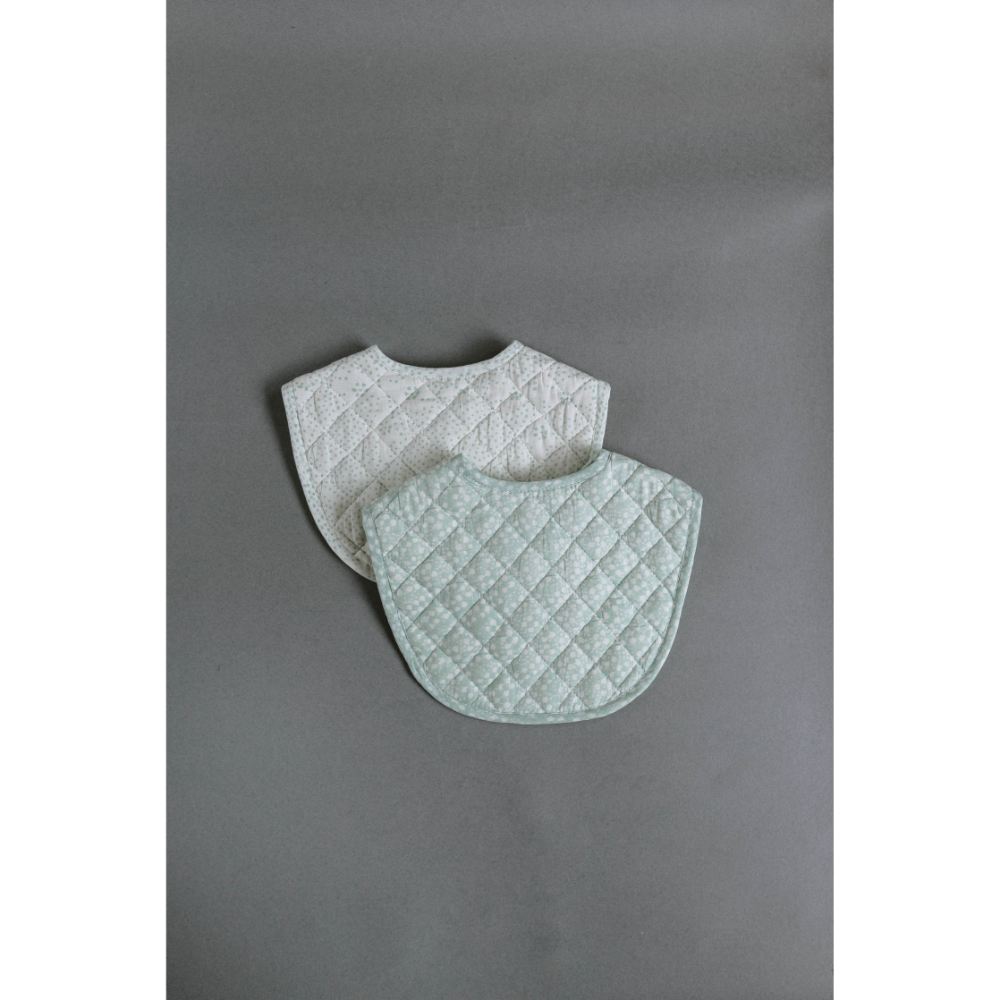 Raamae Baby Bundle (Quilt+Bib+Swaddle+Wash bag)