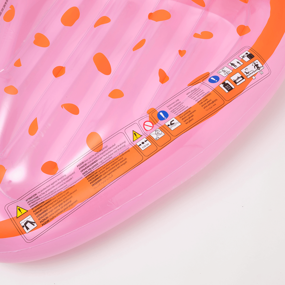SUNNYLiFE inflatable Luxe Lie-On Float Strawberry Pink Berry - Pink