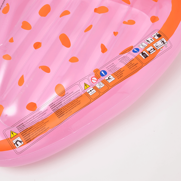 SUNNYLiFE inflatable Luxe Lie-On Float Strawberry Pink Berry - Pink
