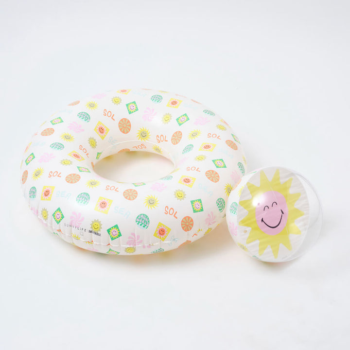 SUNNYLiFE Inflatable Pool Ring &amp; Ball Set - Smiley World Sol Sea