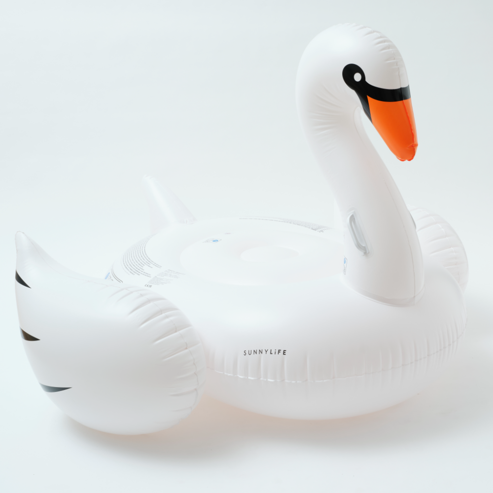 SUNNYLiFE The Resort Original Luxe Ride-On Float Swan