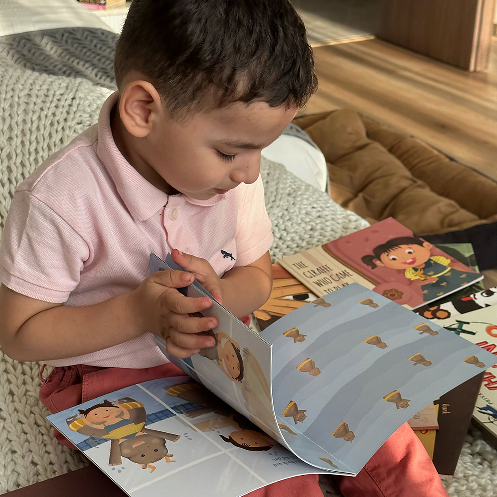 SAM & MI - The Hippo Who Came to Swim: Board Books for Toddlers