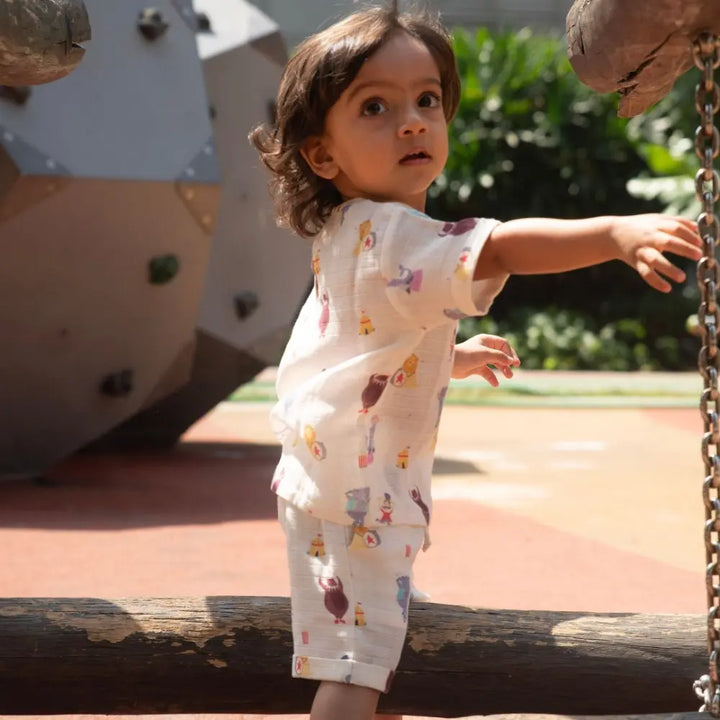 Dulaar Organic Muslin Tee &amp; Shorts Set - Life is a Circus
