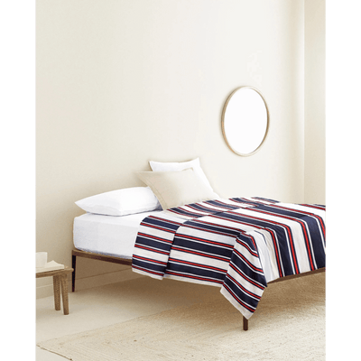 blue and red stripes