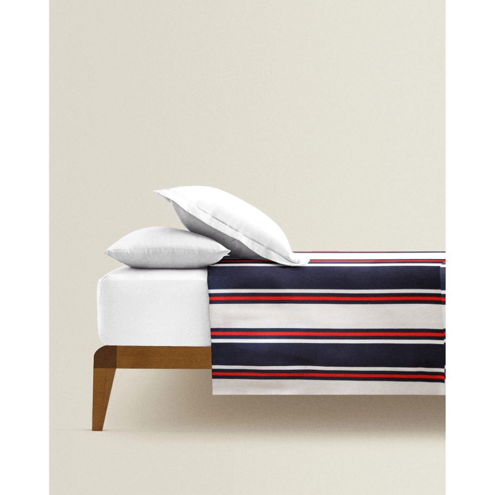 #color_blue-and-red-stripes