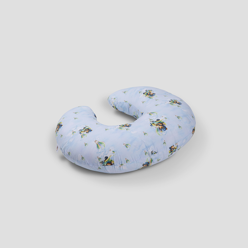 The Baby Trunk Feeding Pillow - Teddy's Dream Fly