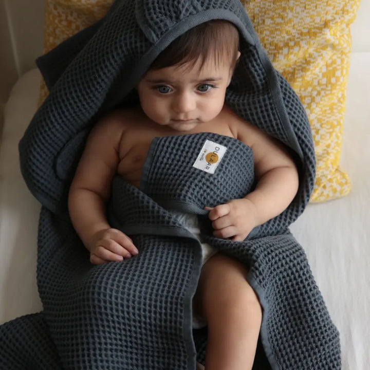 #color_Dulaar-Hooded-Waffle-Towel
