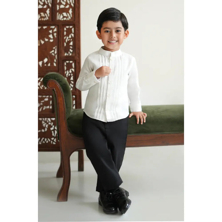 Tiber Taber 100% Cotton Woven Full Sleeves  Shirt - White