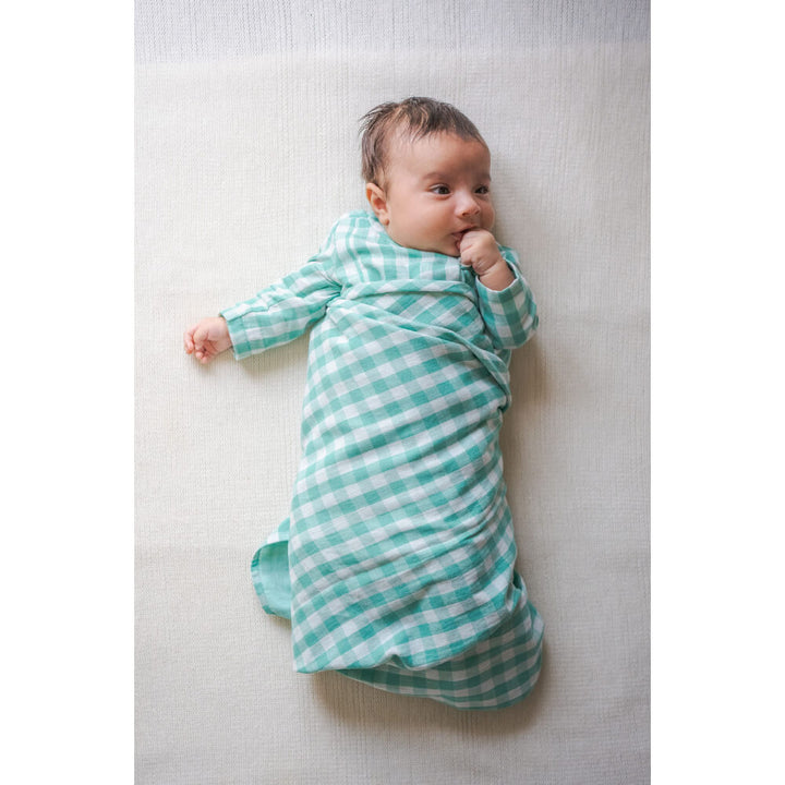 #color_Tiber-Taber-Unisex-Charming-Checks-Swaddle