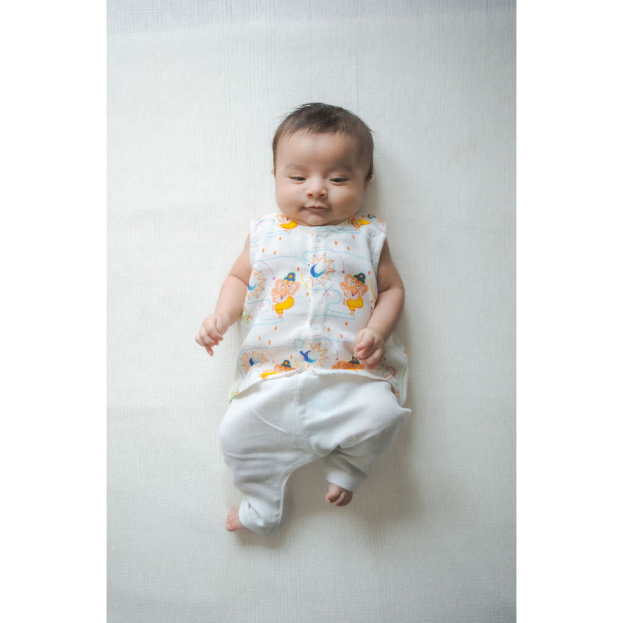 Tiber Taber Unisex Ganesha Blessings Jhabla Set-White
