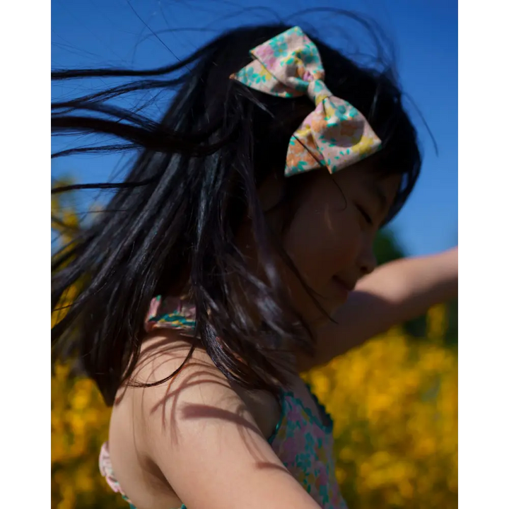 Early Sunday Chiara Clip