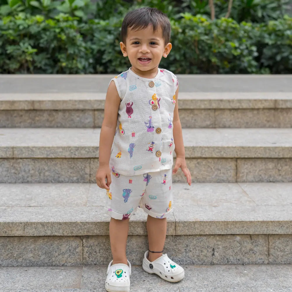 Dulaar Organic Muslin Vest &amp; Shorts Set (6-12 Months)