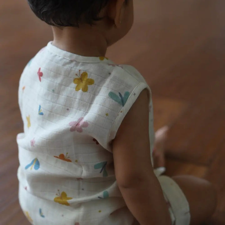 Dulaar Organic Muslin Vest &amp; Shorts Set - A World in Bloom