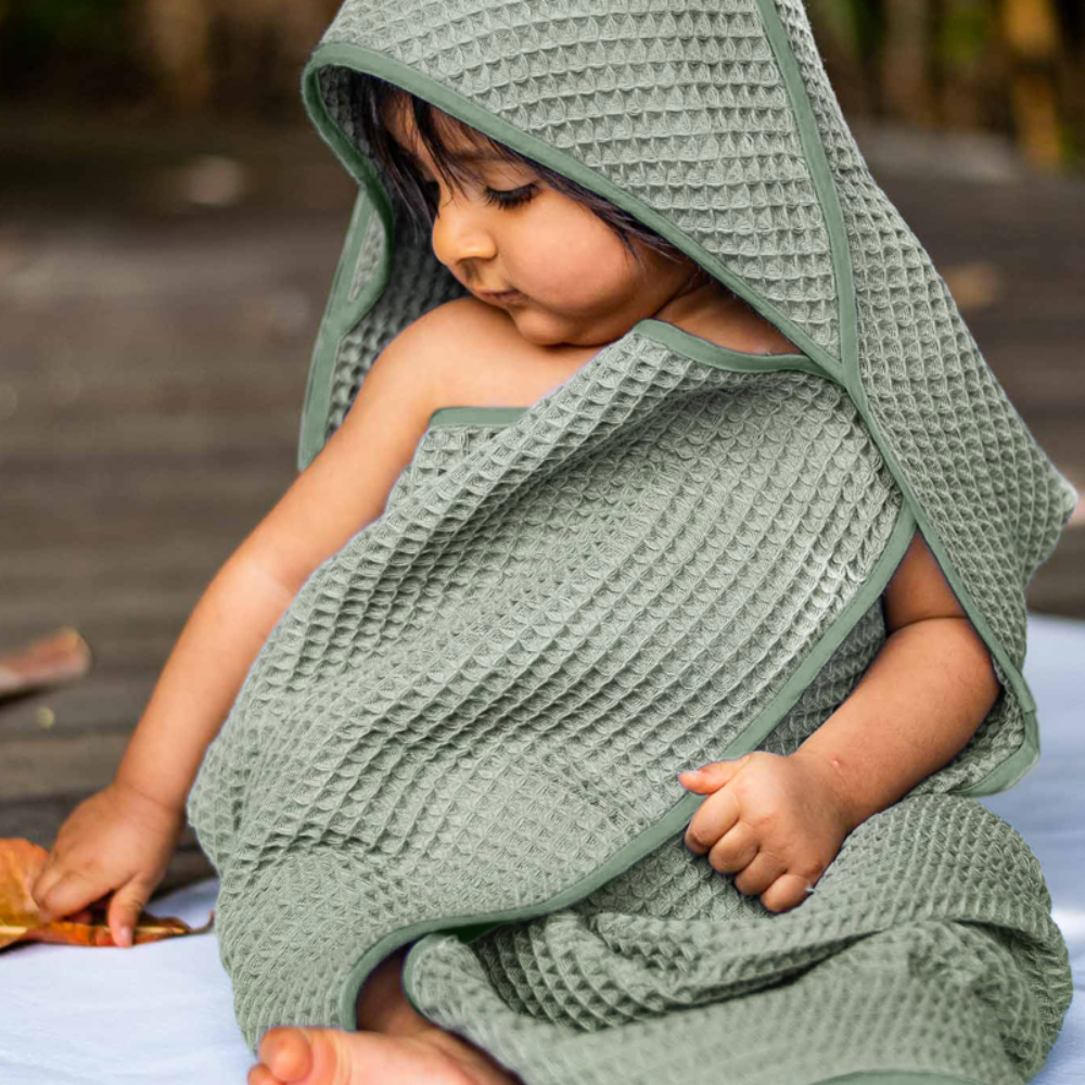 Whitewater Kids Organic Waffle Hooded Towel Set