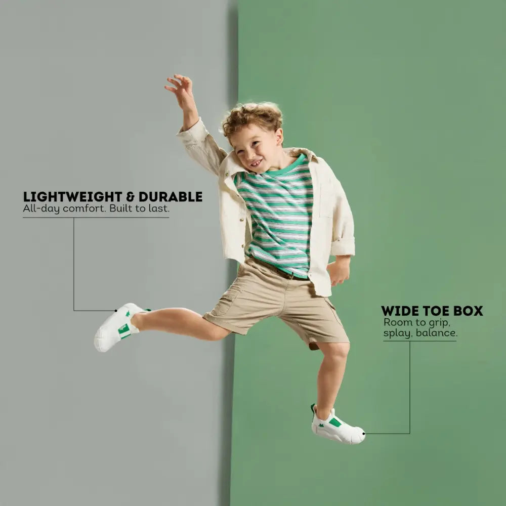 Aretto Leaps -  Cross Court Kids Shoes