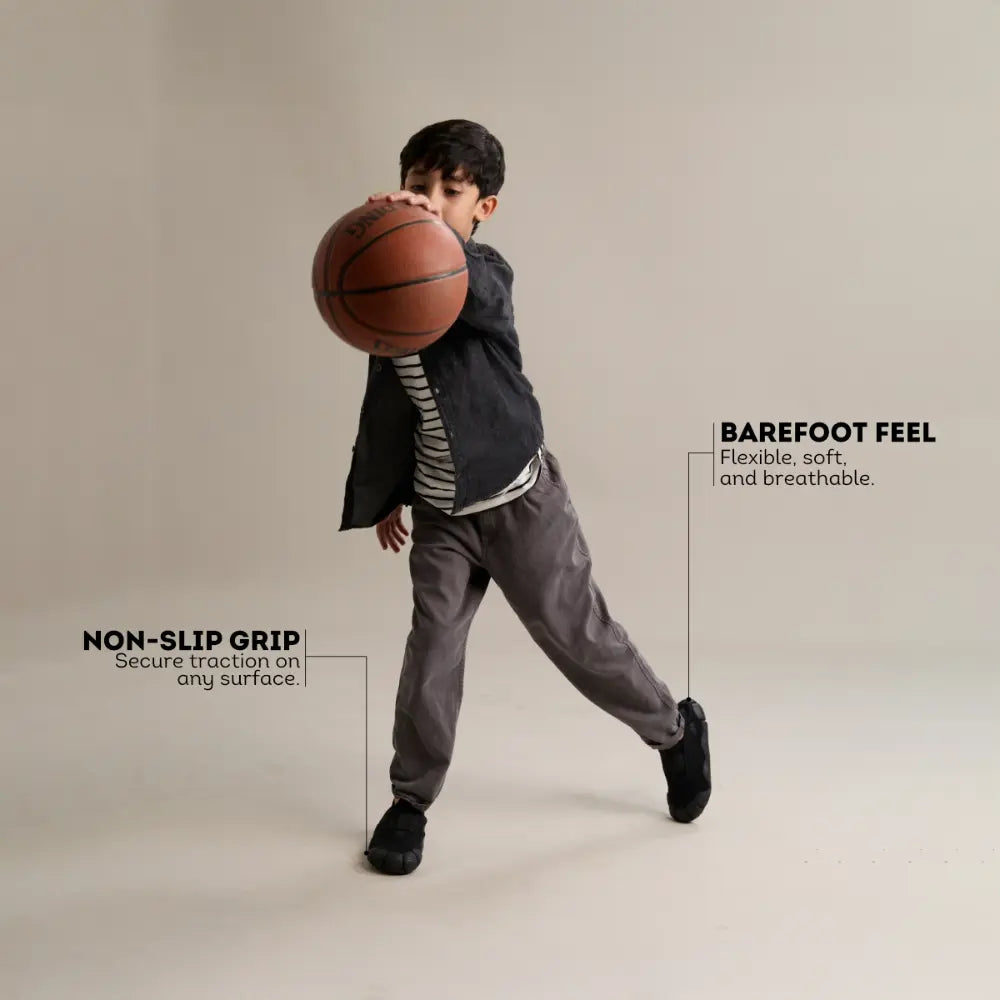 Aretto Leaps - All Black Kids Shoes