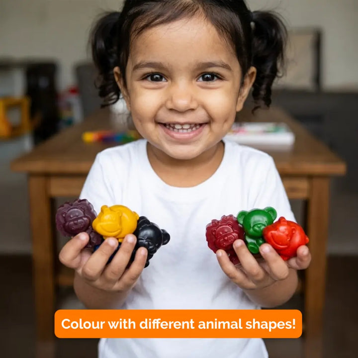 Shumee Crayon Colouring Activity Kit for Kids | Organic Non-Toxic Crayons | 20-Page Colouring Book | Art &amp; Craft Kit for Boys &amp; Girls | Age 3+ Years