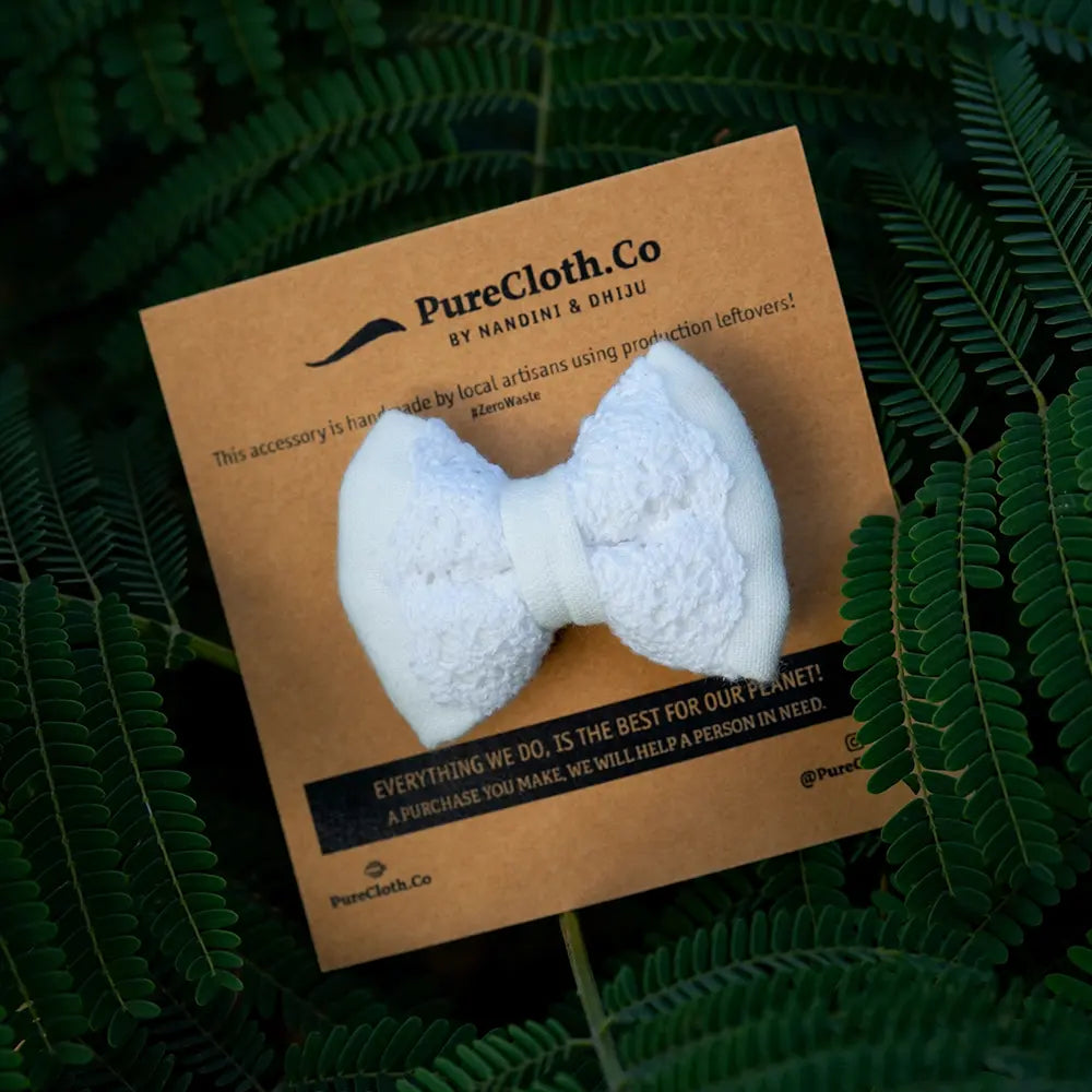 PureCloth.Co Newborn Mini Lace Bow Hairclip - White