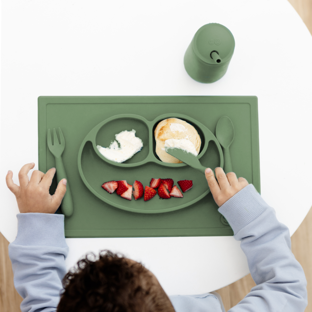 #color_ezpz-Happy-Utensils-for-Toddlers(Spoon,-Fork-&amp;-Knife)