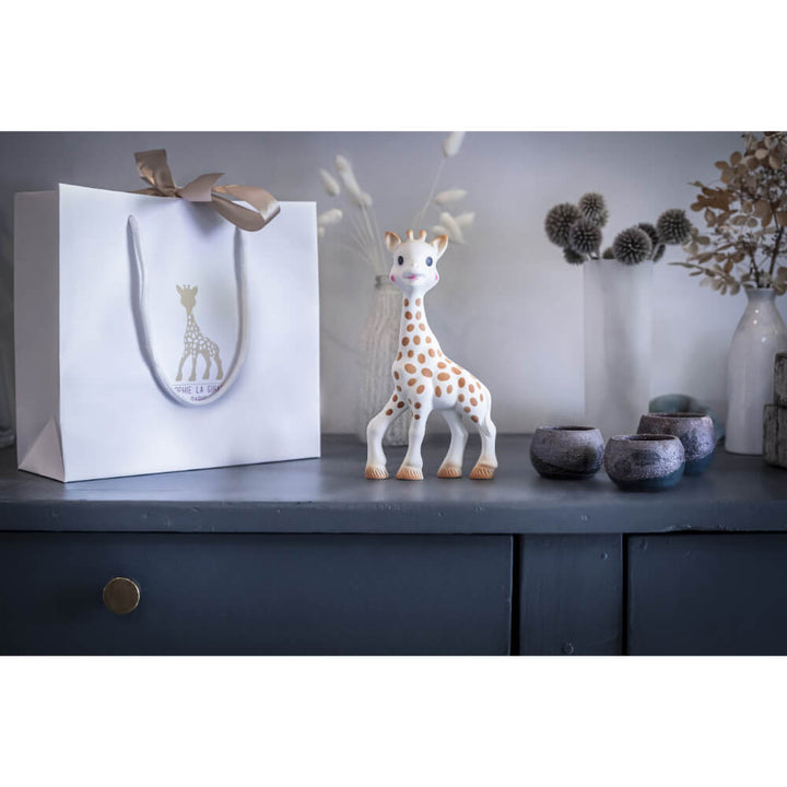 Sophie La Girafe Ready To Give Birth Box (Set of 2)
