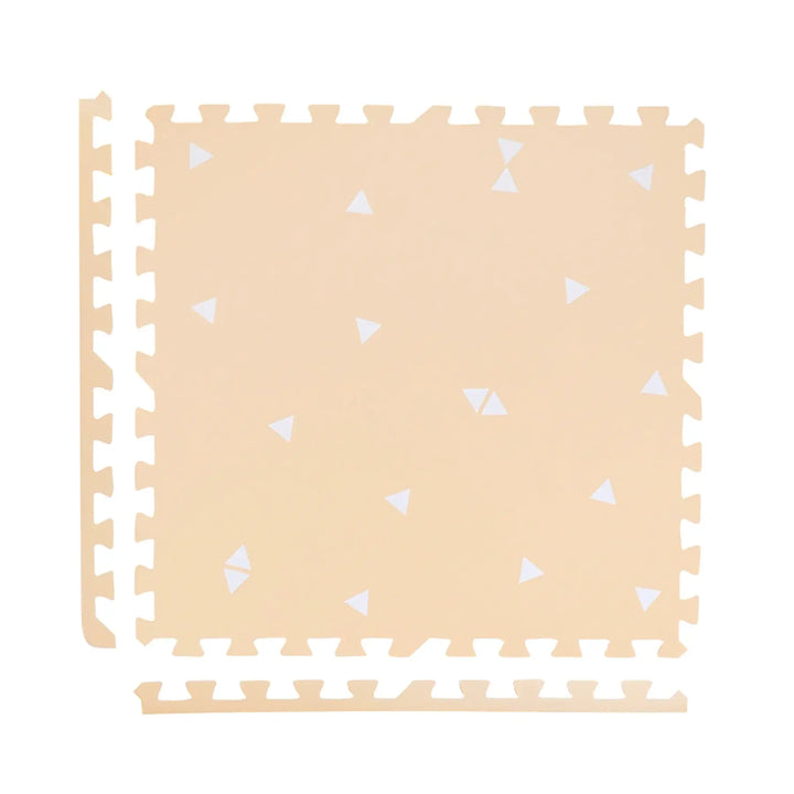 White Triangles Set in Playmat - Peach