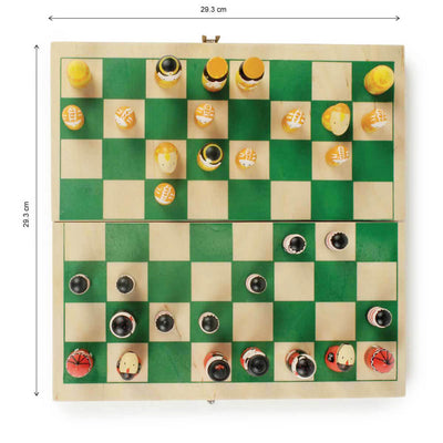Pirates Vs Royals - Wooden Chess Set