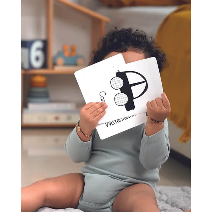 Newborn High Contrast Cards