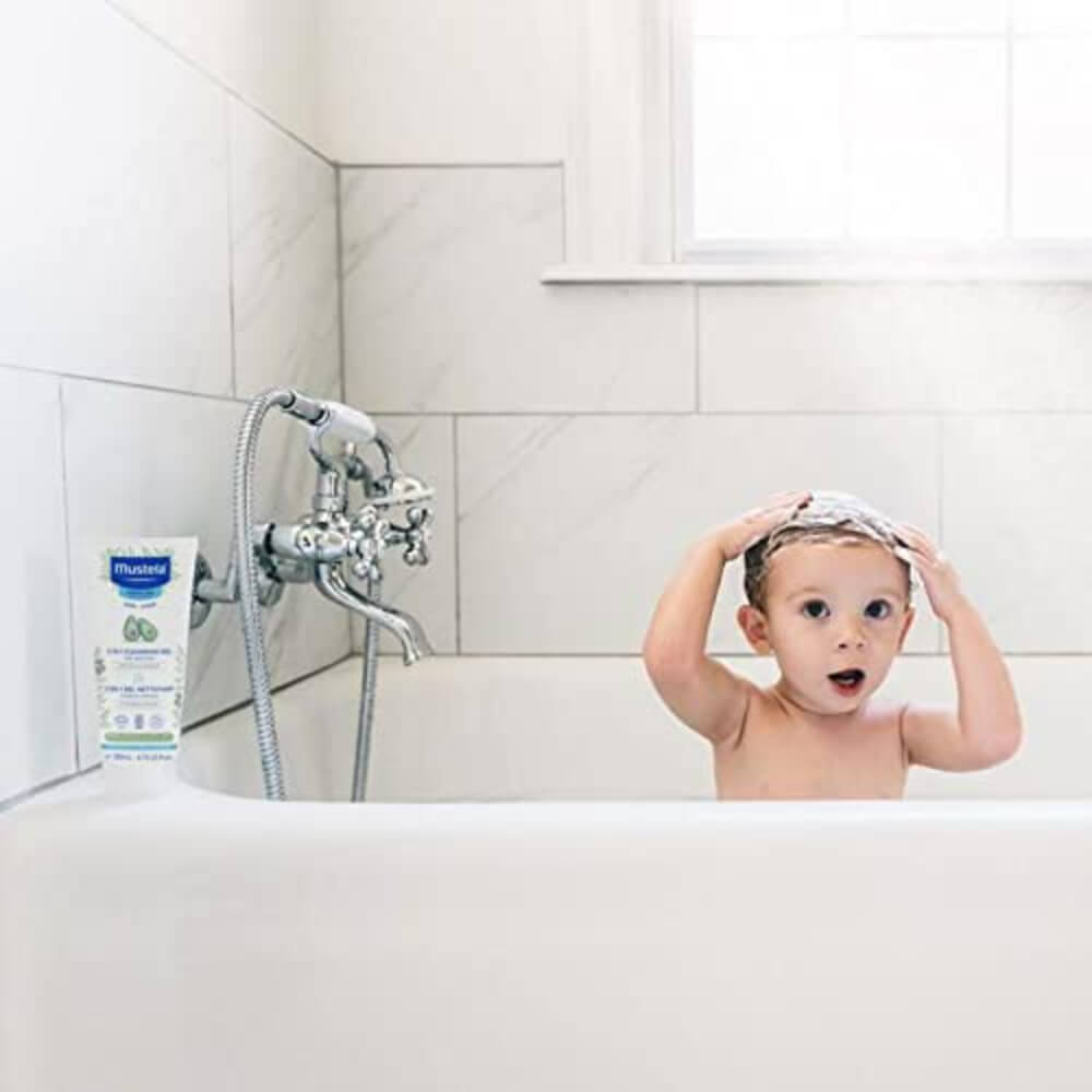 Mustela 2 in 1 Cleansing Gel - 200 ml