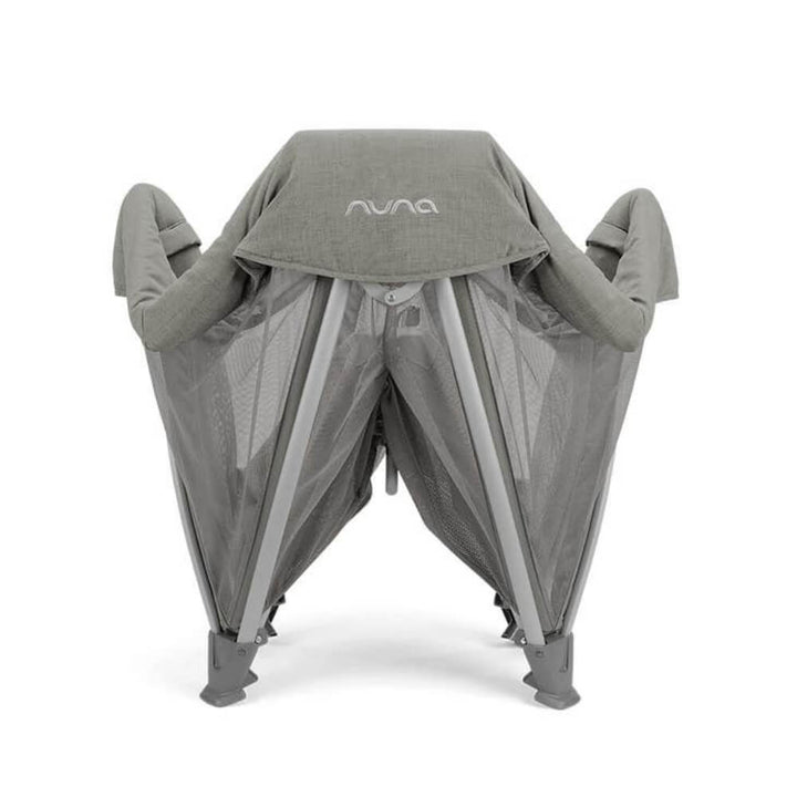 Nuna Sena Aire Zipper Foldable Bassinet