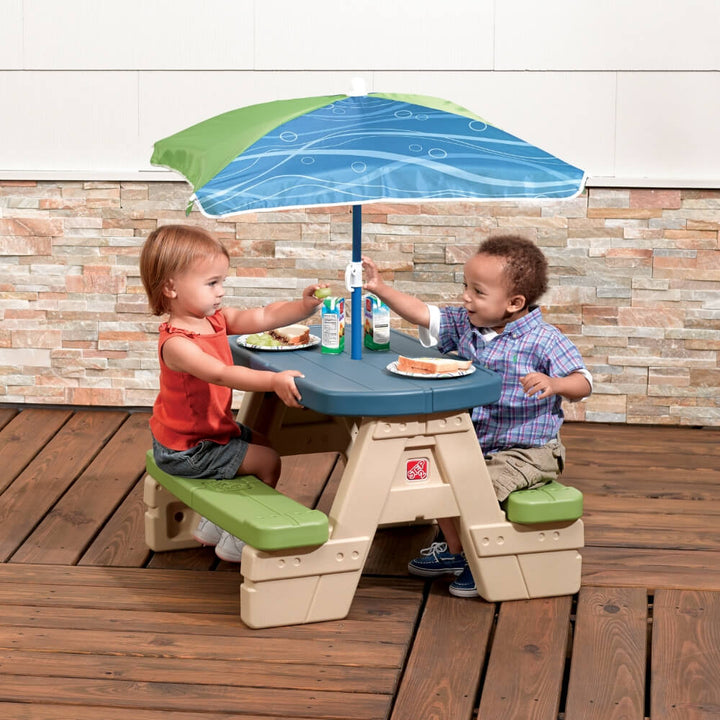 Step2 Sit &amp; Play Picnic Table With Umbrella