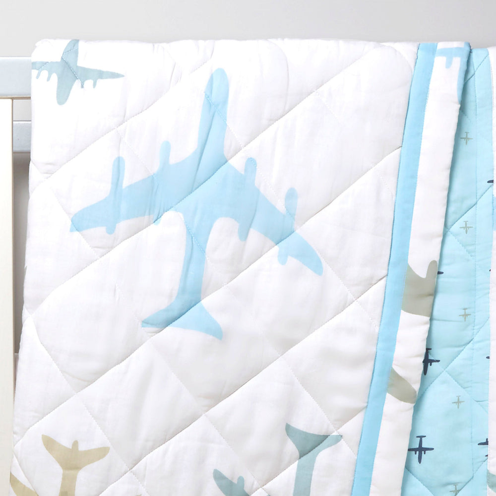 Organic Cotton Quilt - Dream months Wings