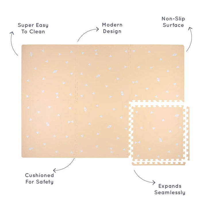 White Triangles Set in Playmat - Peach