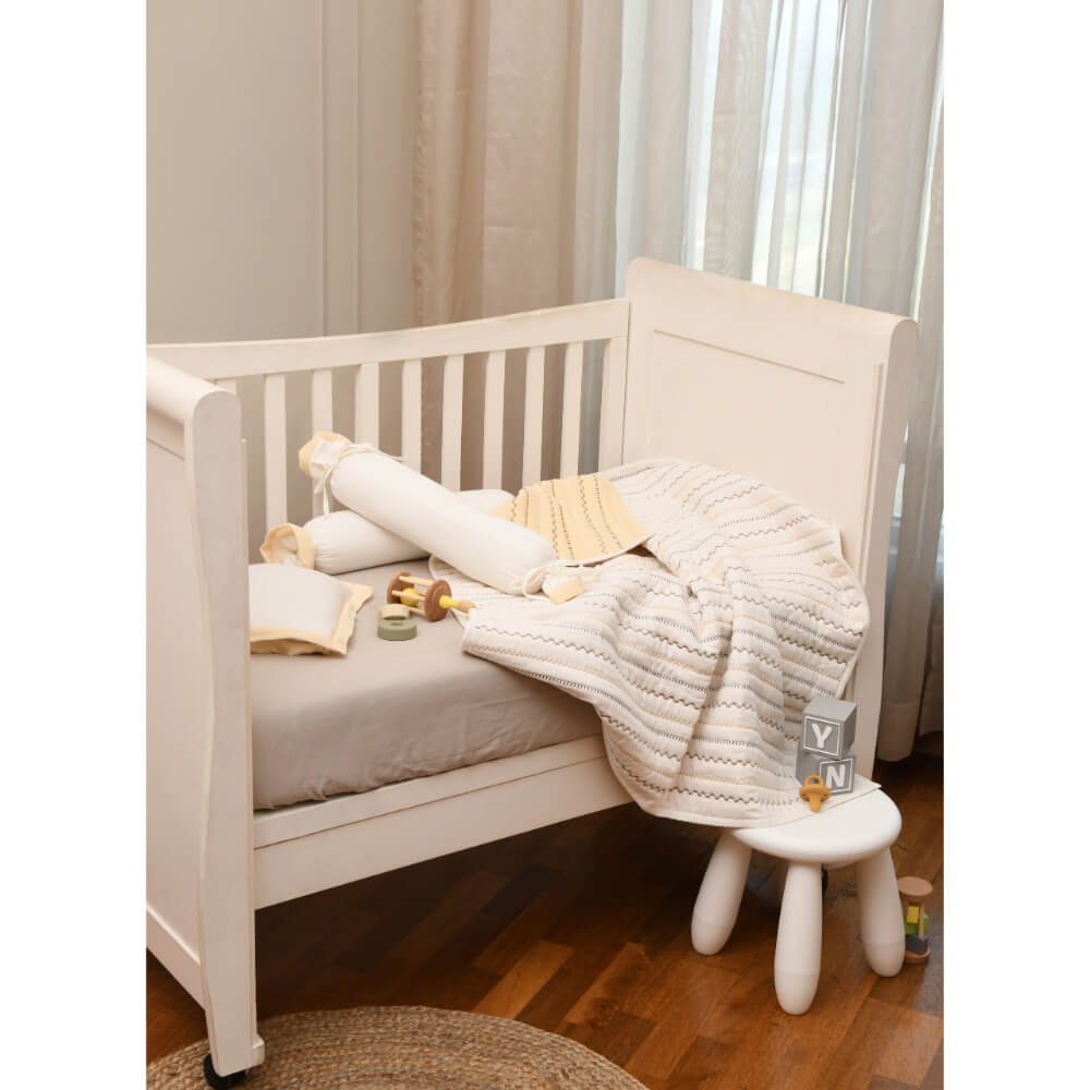 Kokolo Organic Cotton &amp; Naturally Dyed Crib Set