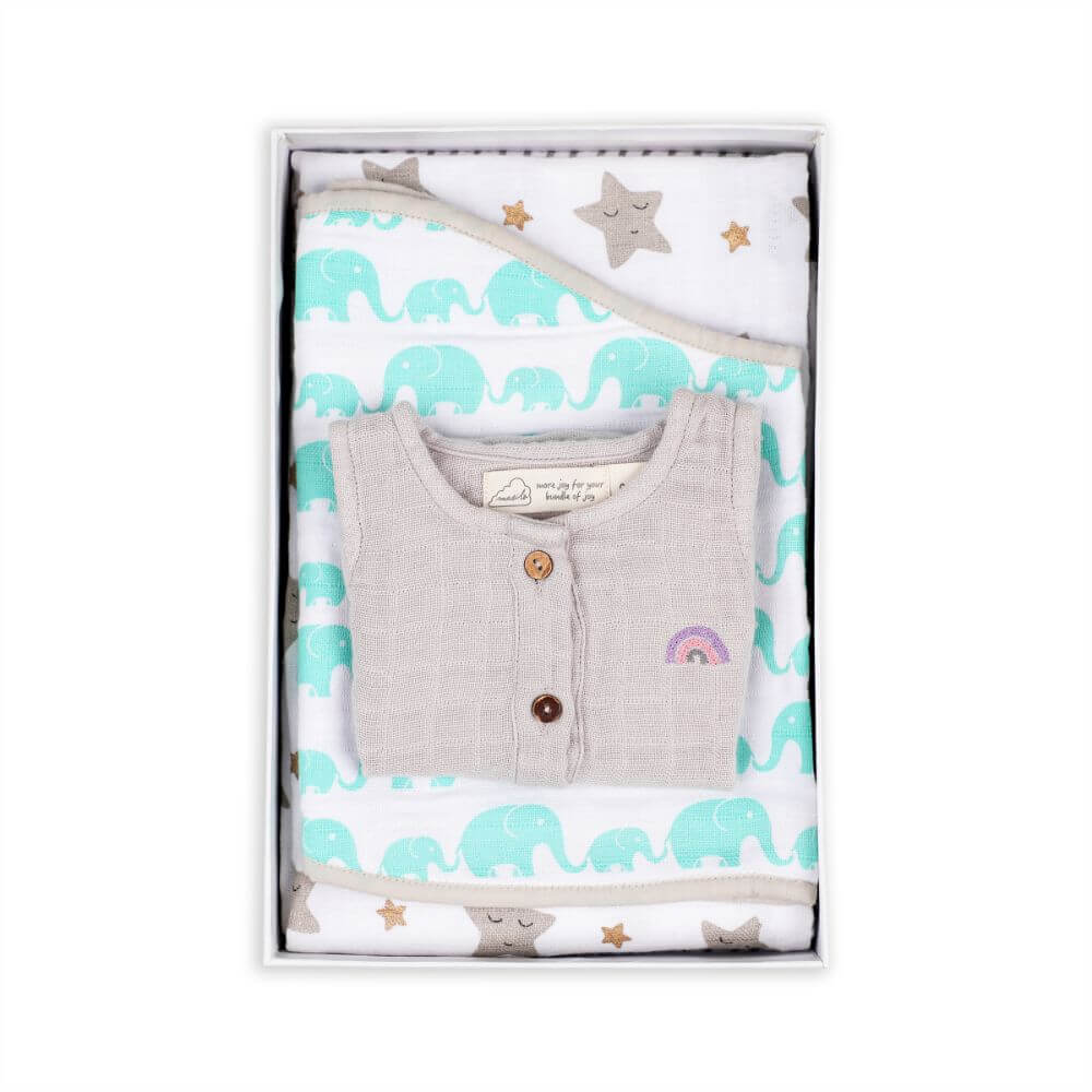 Newborn Baby Essentials Gift Set – Neutrals